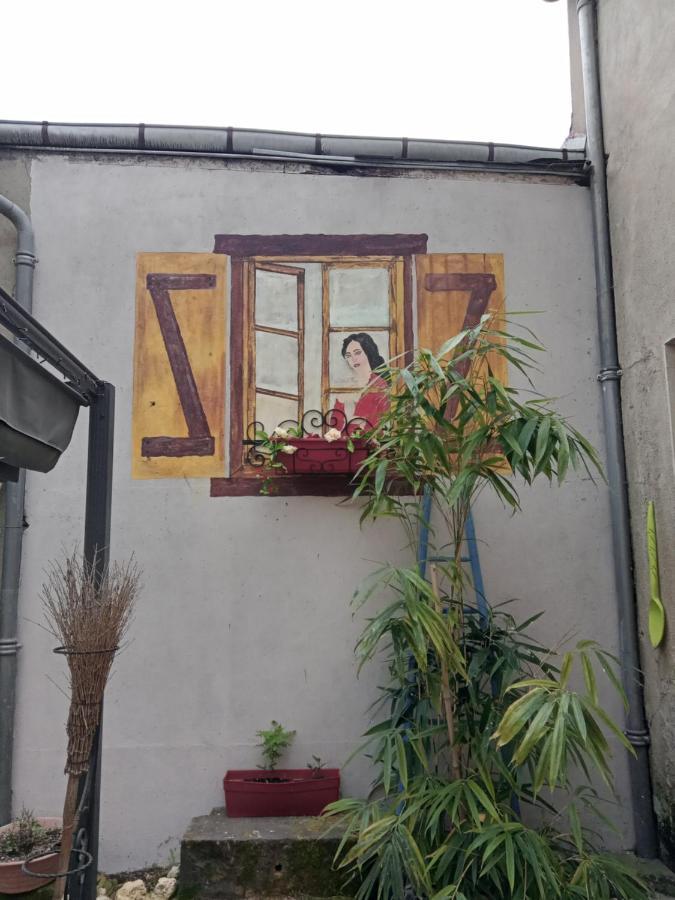 Appartement Le Labyrinthe Du Peintre Bransat Zewnętrze zdjęcie